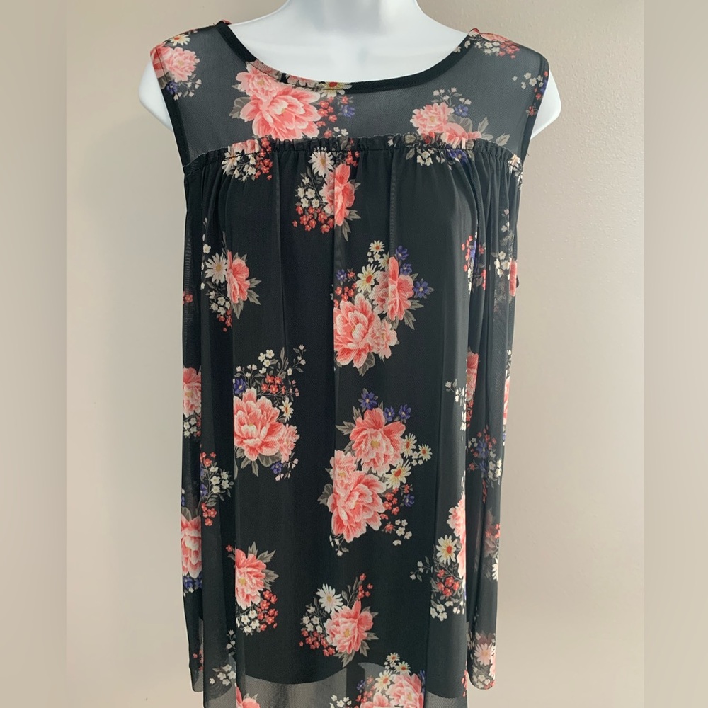 Bobbie Brooks Black Mesh Sleeveless Floral Top